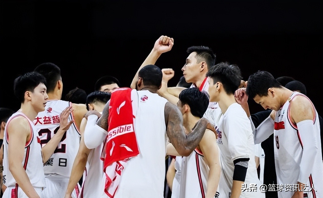 周琦nbl下一场比赛(4消息！周琦启程NBL，广东12号抵杭，辽宁大外辟谣，金金缺席首战)