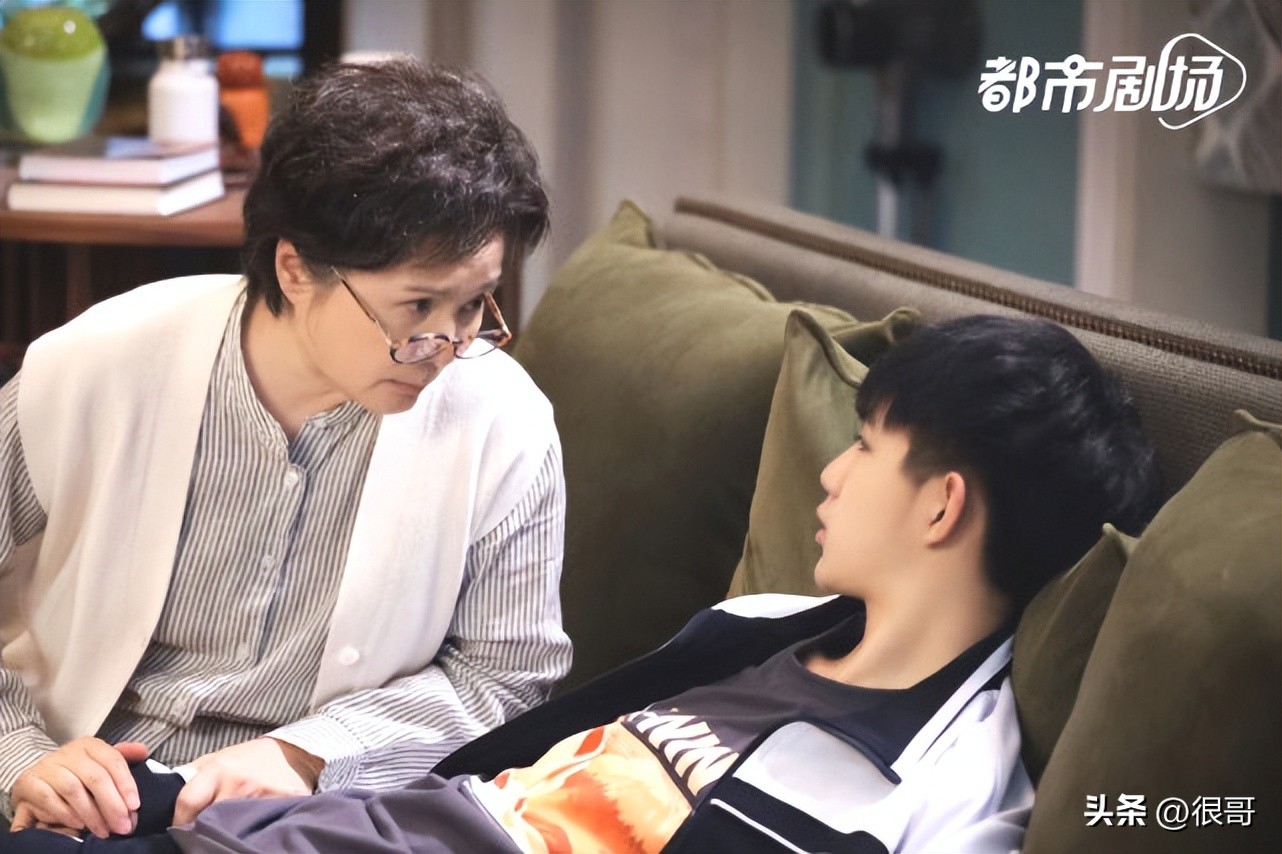 浦江叙事电视剧优酷(《打开生活的正确方式》中的妈妈专业户:吴冕优雅