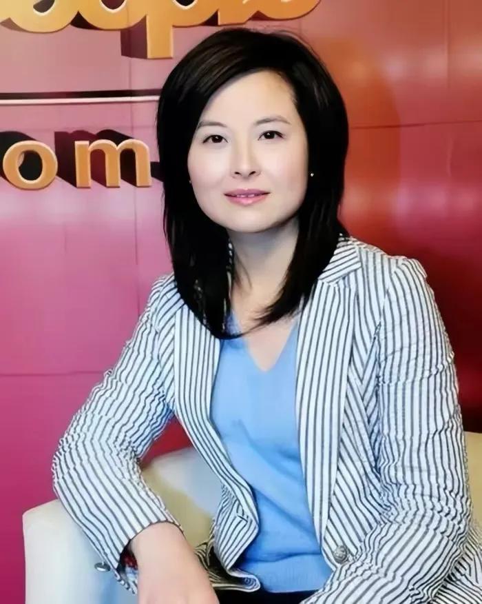 央视主持人张泉灵，10张精美的照片