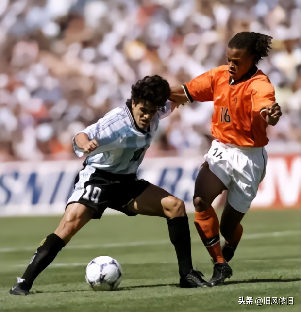 1998年世界杯阿根廷对荷兰（“小毛驴”染红，“冰王子”绝杀，98年荷阿大战无尽反转）