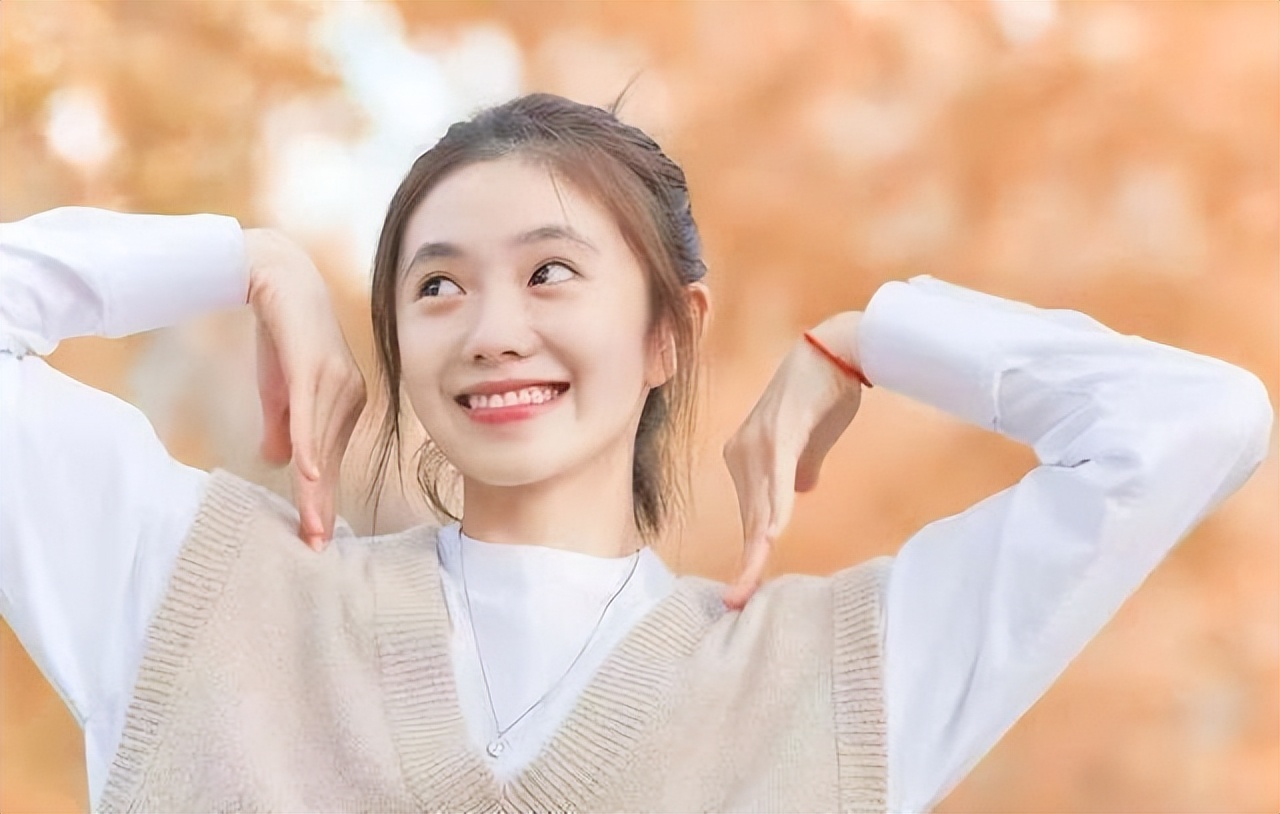 00后“谋女郎”刘浩存：小心思充满文艺，只是一个快乐的小仙女