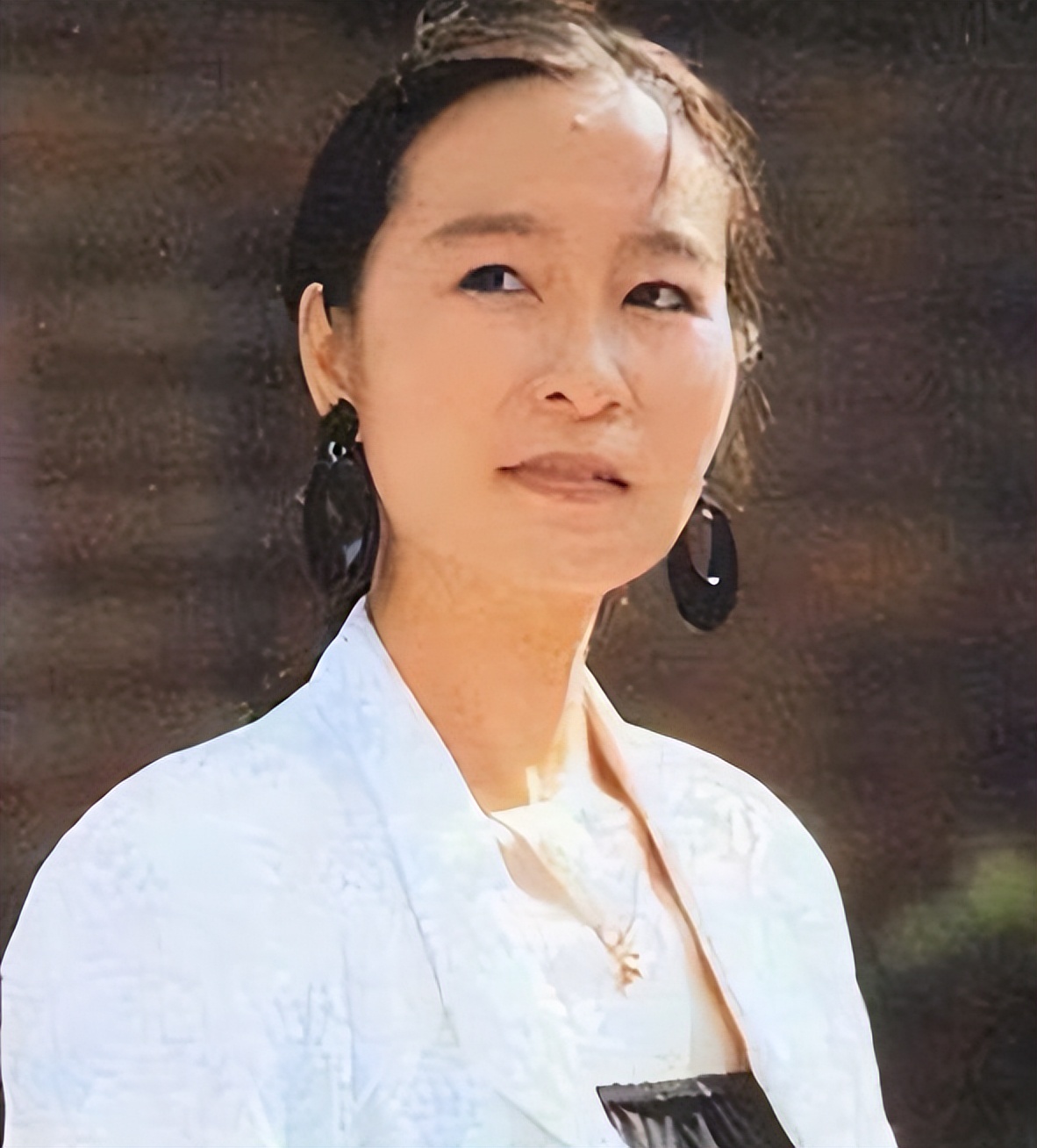 演员周野芒:与奚美娟离婚后,火速再婚琼女郎,儿子不跟他姓