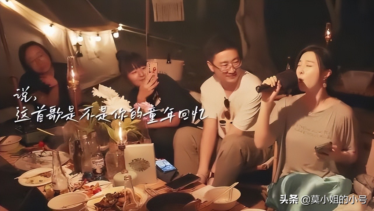 周末两天爆出8个瓜，新恋情、哭穷卖惨、车祸死亡，个个都是大瓜