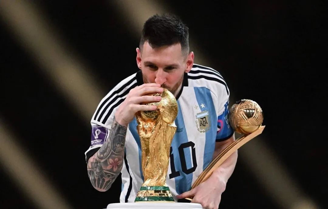 18年世界杯冠军会是谁（阿根廷夺冠，已成为传奇的一代球王梅西100%会参加2026年世界杯）
