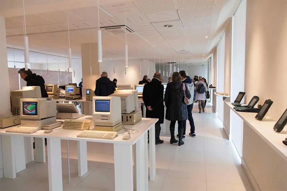 46 年历史的苹果，博物馆已经开遍了全世界