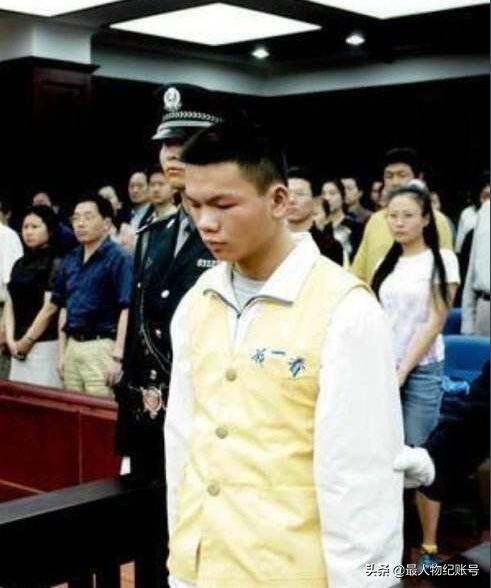 回顾“2004年马加爵案”：一场牌局引发的矛盾，云大学子连杀4人