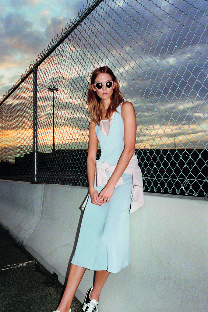 超模卡莉·克劳斯 (Karlie Kloss) 出演的时尚大片