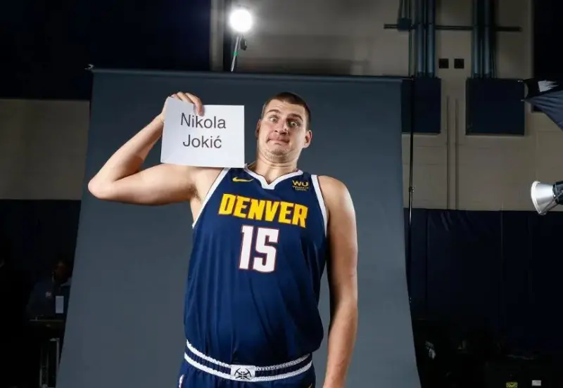 nba白人打球为什么不行（美国本土白人内线为何走向衰零？他们都来自欧洲）