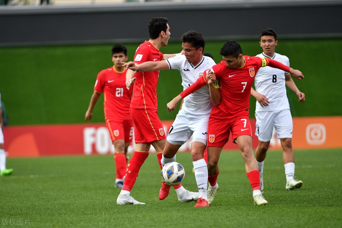 央视五台足球直播（CCTV5调整直播计划，国足VS韩国大战有变，洋帅变阵反击争4强）