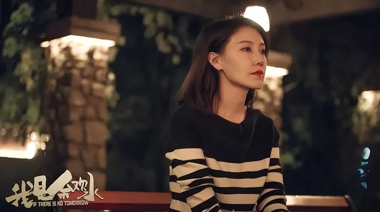 长得像高圆圆，别的中年女演员无戏可演，39岁的她演啥爆啥