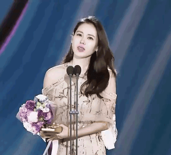 出道20年颜值屹立不倒，40岁的孙艺珍，如何保持清爽活力？