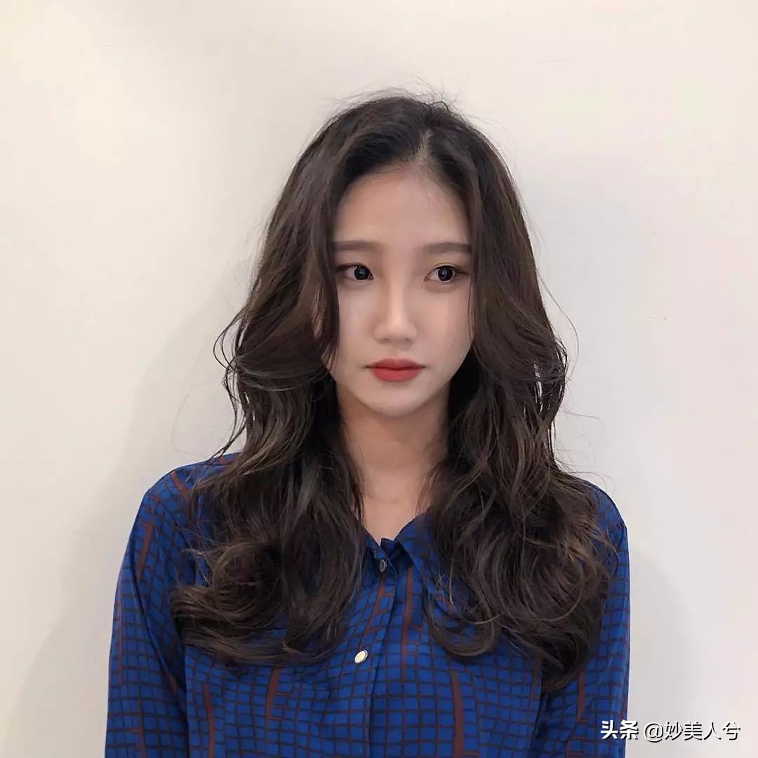 2022春天,我劝你换个发型!最受欢迎中长发型推荐