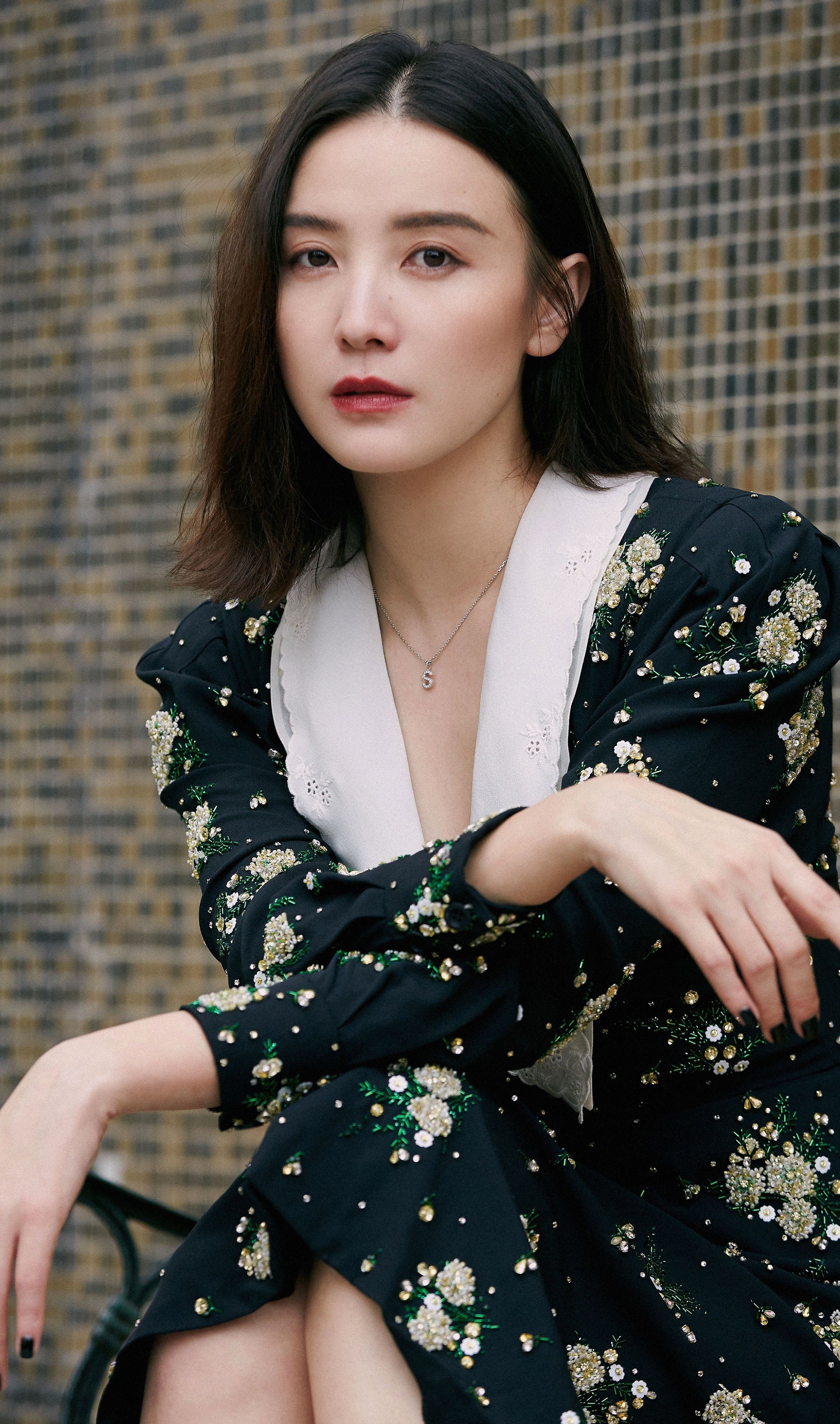 貌美如花却至今未婚的10位内地大龄女星，各有各的苦衷