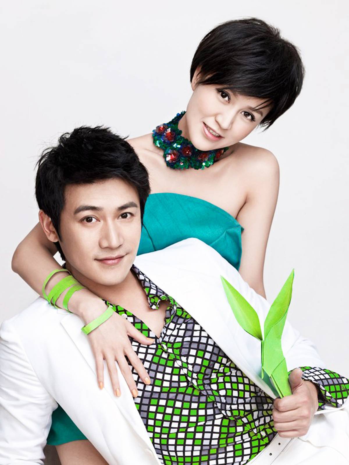 明星夫妻保鲜秘诀:夏雨捧老婆,辛柏青主动认错,鲍蕾靠夸