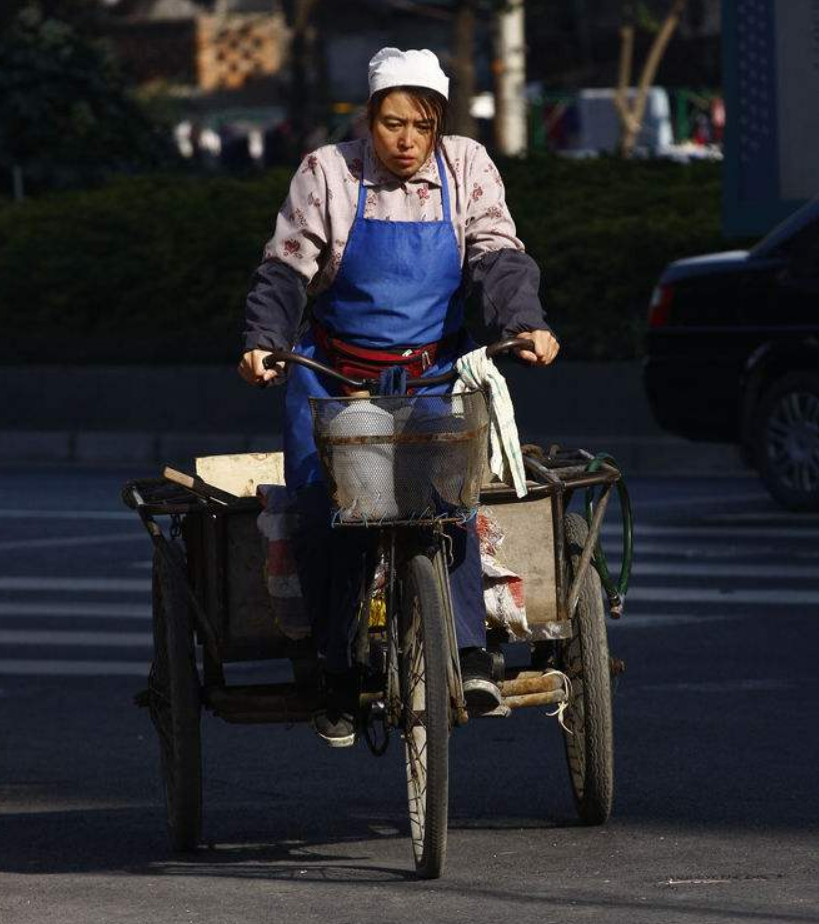 这些演“农村妇女”的内地女演员，都不及一个港姐演绎得够味儿