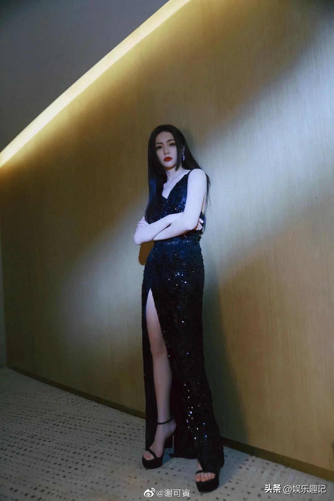 中国电视剧年度盛典众星造型,马凡舒一袭绿竹刺绣礼服温婉大气