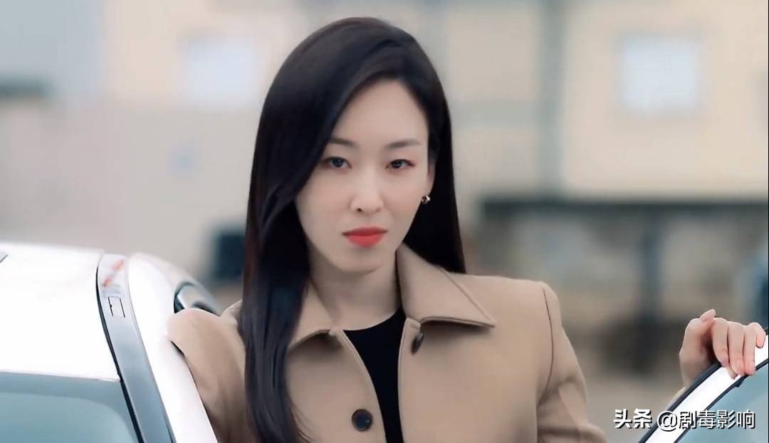 秀智徐睿知对打，洪氏姐妹害郑素敏背锅，热播韩剧是非太多难分说