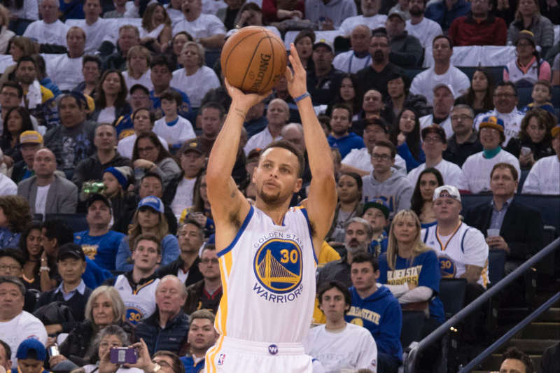 nba三分射手有哪些球员（哪些球员是当今最好的射手？美媒列出近十年命中三分球最多的十人）