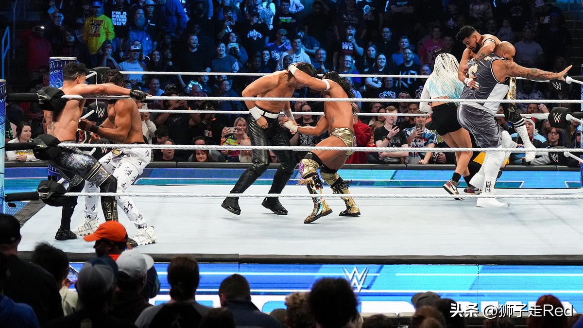 wwE最新赛事(WWE第1210期Smackdown节目2022年10月28日赛况及精选照片集)