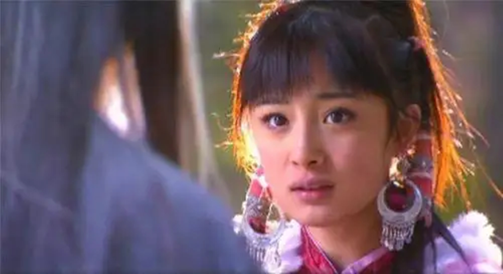 刚出道惊为天人，红了却灵气全无，娱乐圈就这么毁美人？