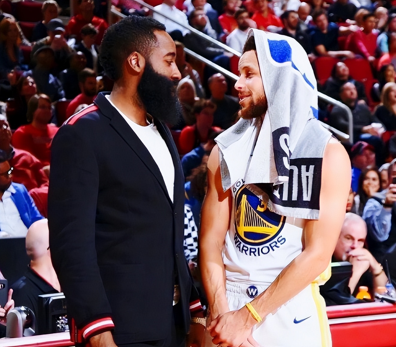 nba在中国的现状（杨毅：库里詹姆斯退役后，NBA在中国将进入偶像真空期，无人替代）