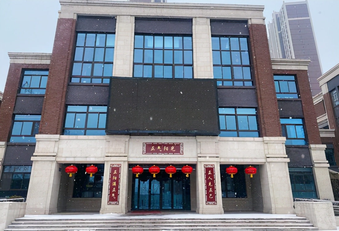 雪落校园，惊艳了冬天！快来欣赏正阳街小学校园雪景