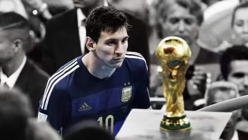 2014世界杯横幅（梅西距离球王马拉多纳，还差一张法国对阿根廷的宣战书？）
