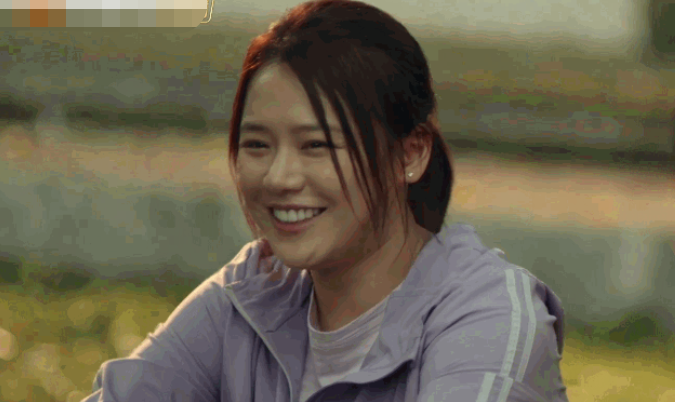 国产剧终于放弃美颜？殷桃素颜有瑕疵、仍美艳，马思纯胖却获好评