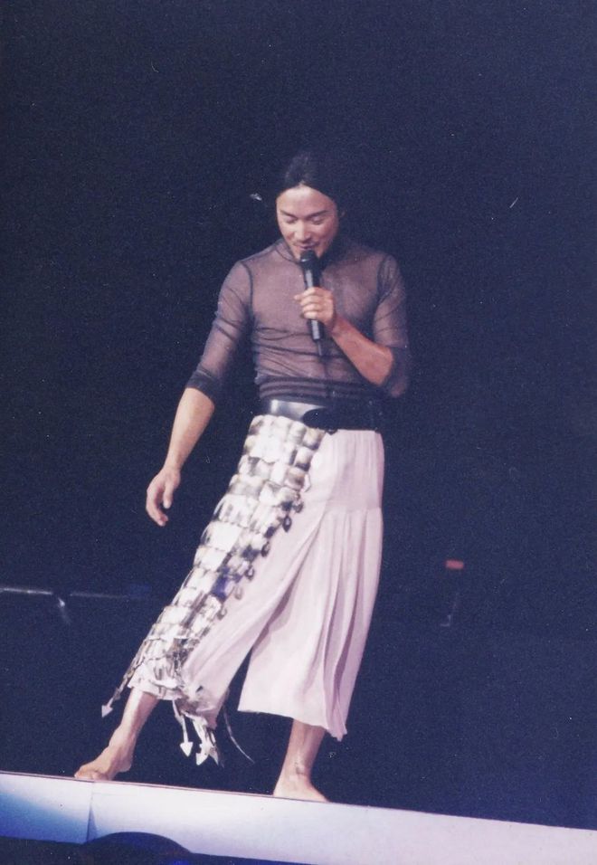 张国荣经纪人 张国荣简介资料-百联百科