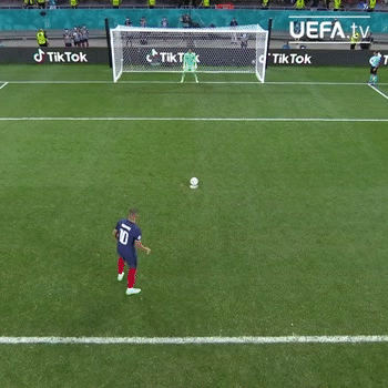 欧洲杯法国vs瑞士比分（刷新纪录！奉献19次扑救，1米83瑞士国门挡住拜仁慕尼黑猛烈攻势）