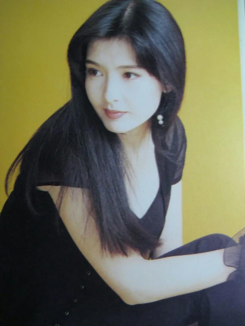 惊艳了时光的15位女港星，张柏芝第9，王祖贤第4，谁是你心中第一