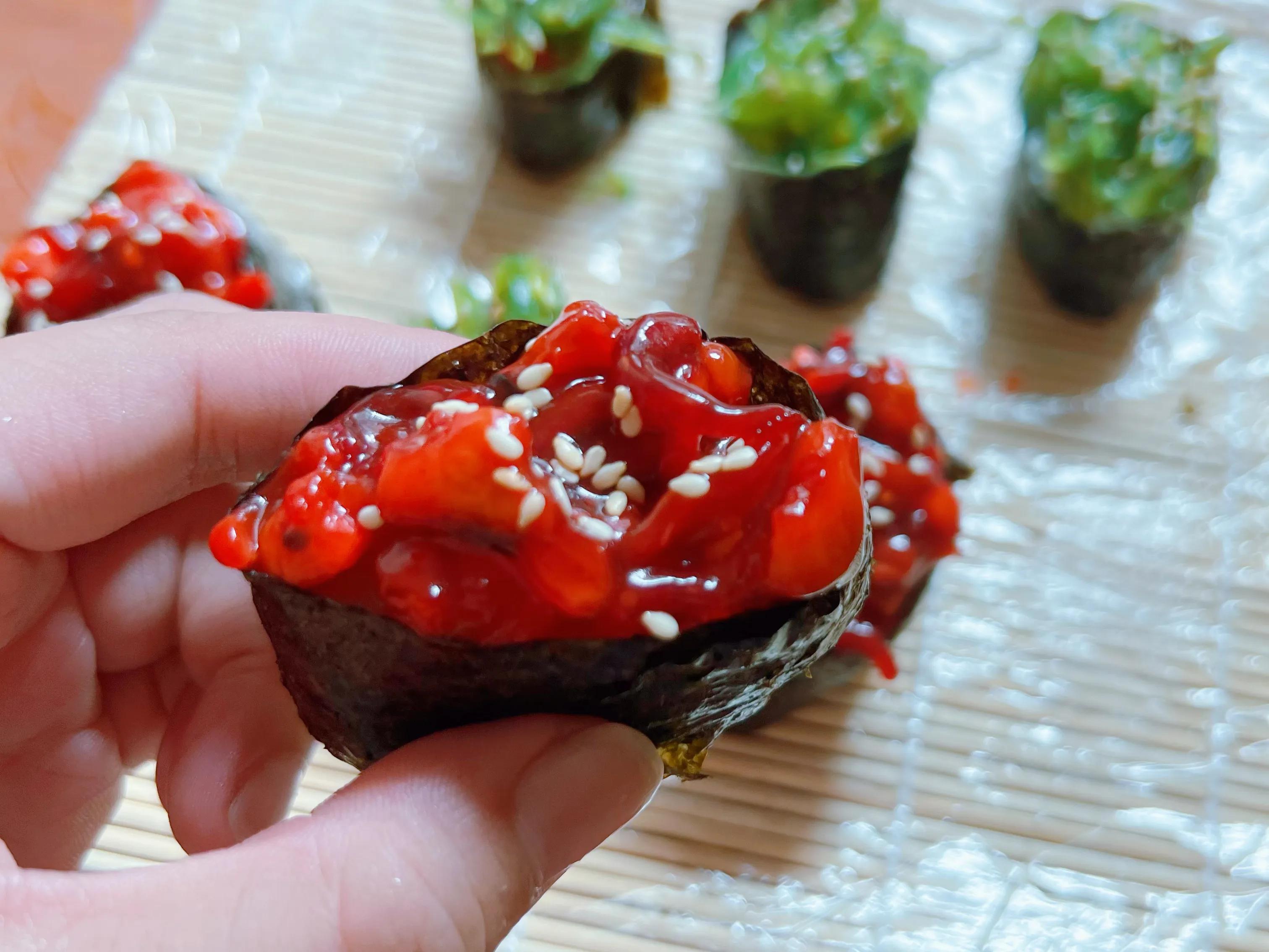 紫菜包饭寿司怎么做（寿司紫菜包饭的超简单做法）
