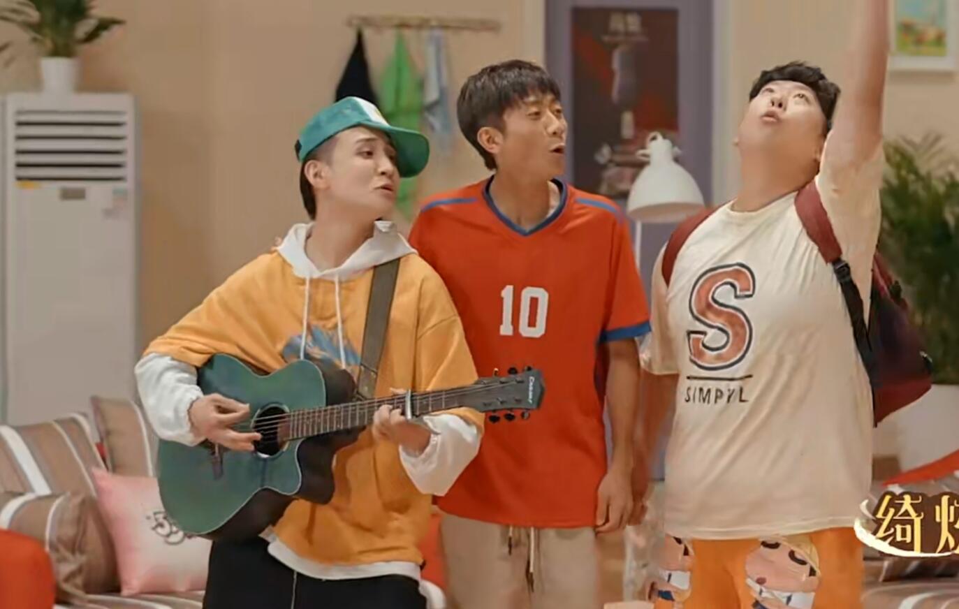 10岁因《家有儿女》出道，23岁结婚，他还是《星汉灿烂》的肖世子