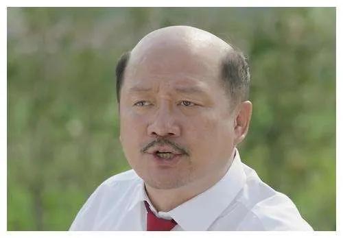 谢广坤花300万买私人飞机不是炫富，家里随便辆车都比这贵