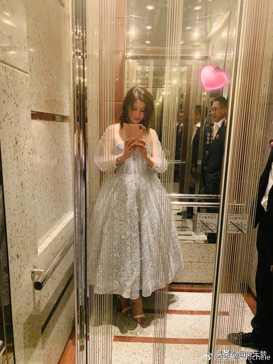 被盗失火，港星的豪宅比他们的花边还好看