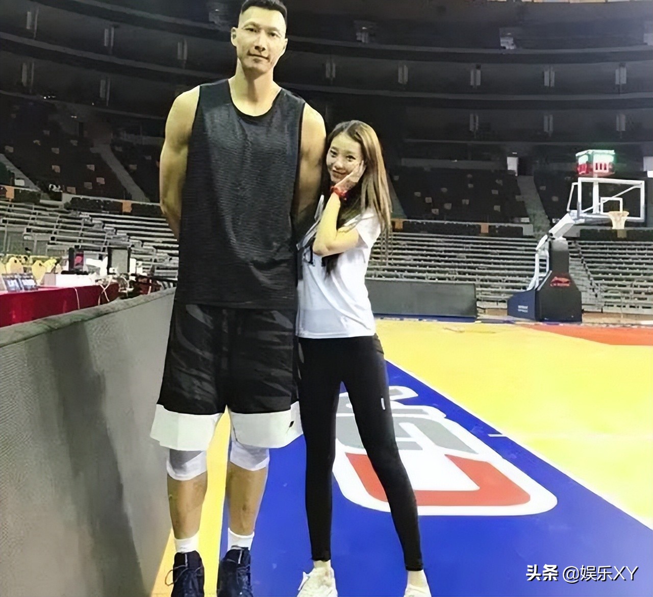 cba哪個啦啦隊最漂亮（對比中韓拉拉隊的顏值“明星”，一字馬、高顏值，誰更勝一籌？）