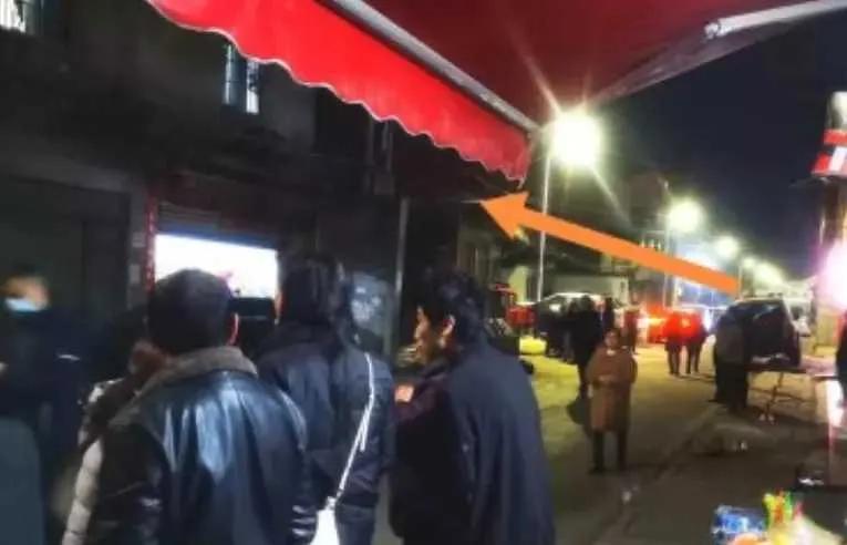 ��������3�˱���������Ŀ���ߣ�СŮ�����ܱߺ�����