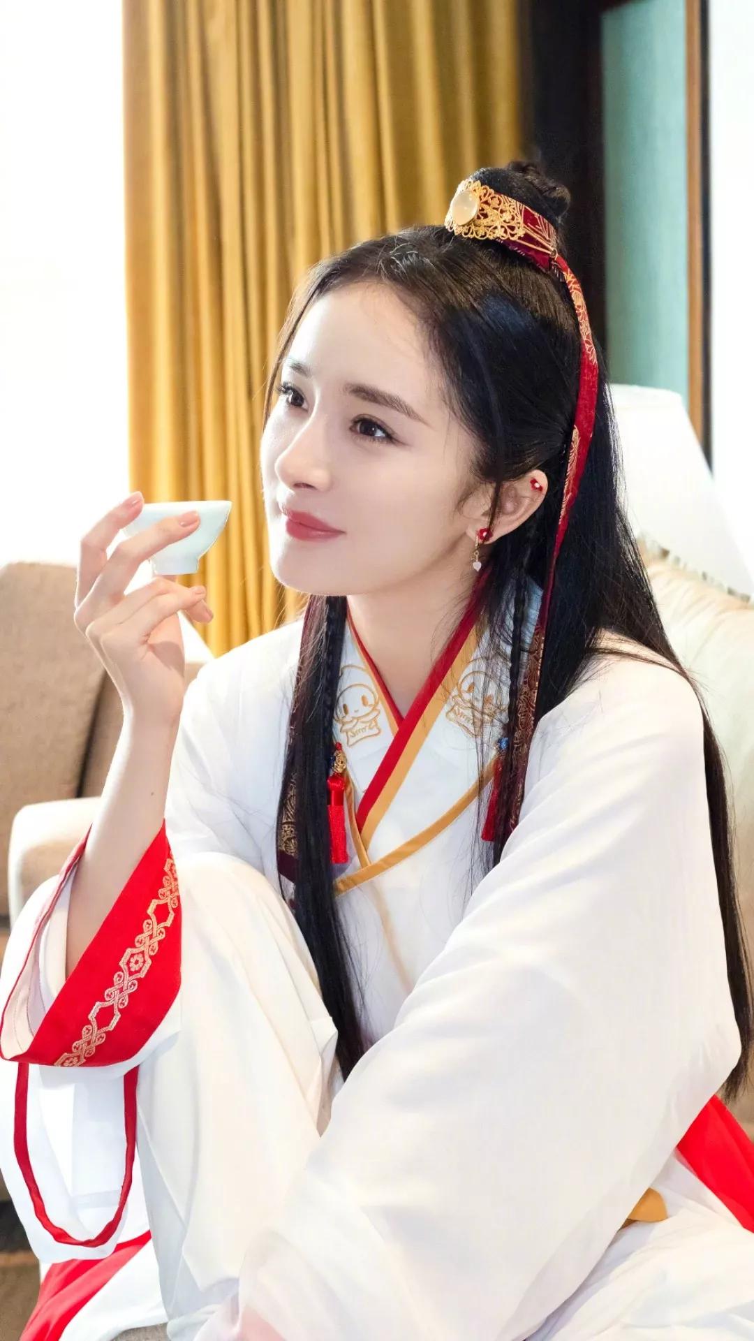 不一样的杨幂，让你一次欣赏够
