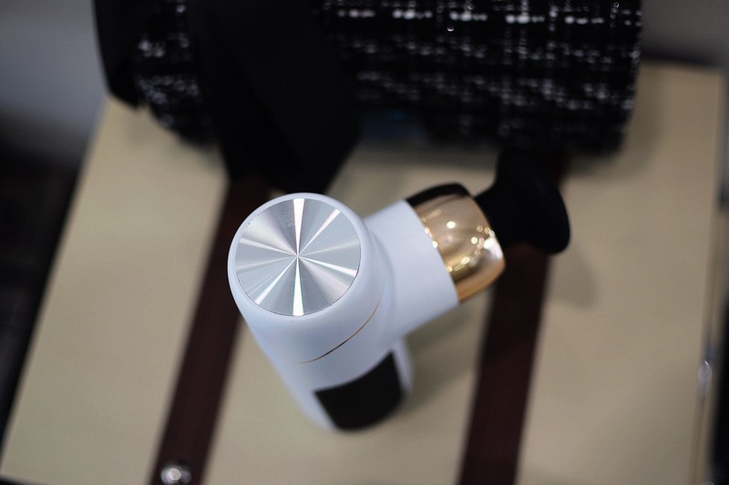 口袋里的按摩师 云康宝智能筋膜枪