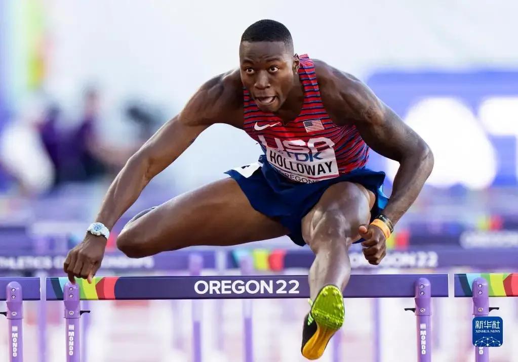 12秒88vs12秒87(恐怖的12秒81!跨栏天才霍洛威)