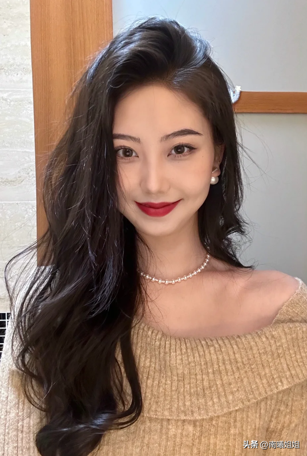 圆脸适合什么发型（你是什么“脸型”就留什么“发型”！方脸适合长发、圆脸适合卷发）