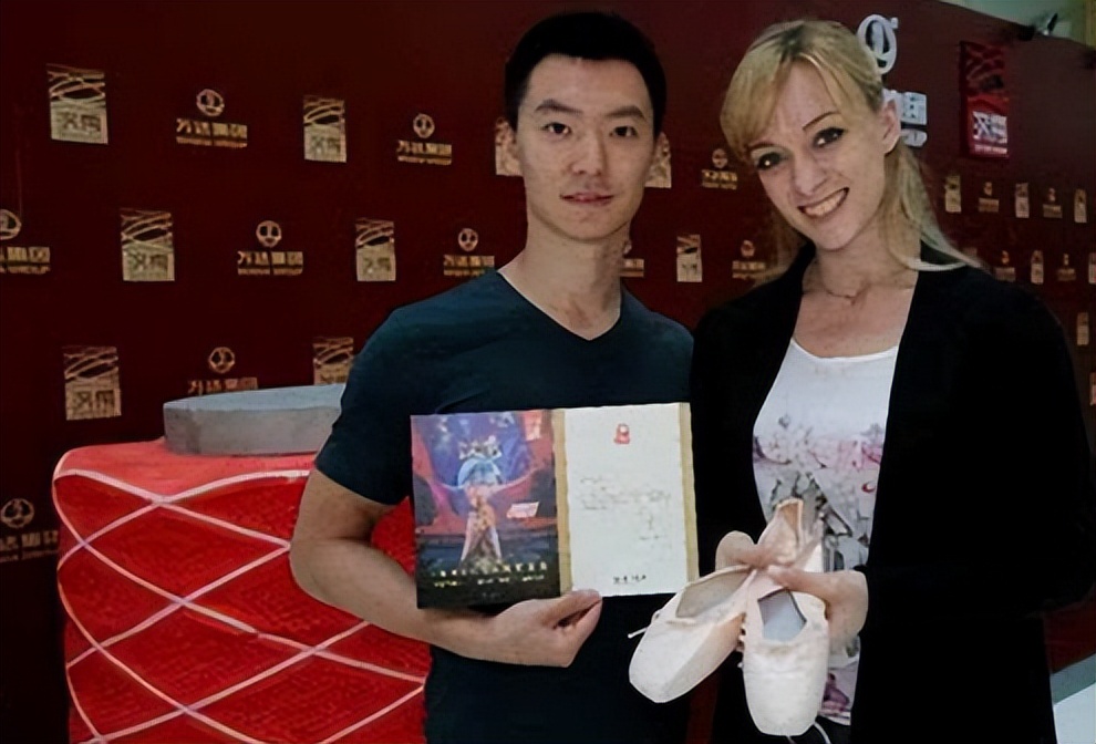 9年前，成都“杂技王子”娶俄罗斯“芭蕾公主”，如今怎么样了？