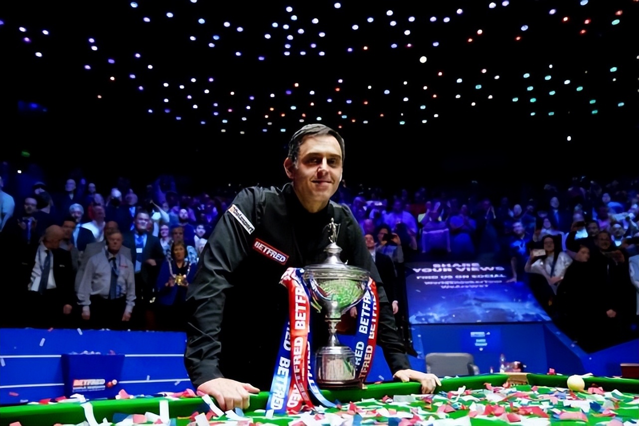 斯诺克世锦赛冠军最多的是谁（斯诺克历史第一人！奥沙利文七夺世锦赛冠军创下多项纪录，辉煌仍在继续）-华海博客