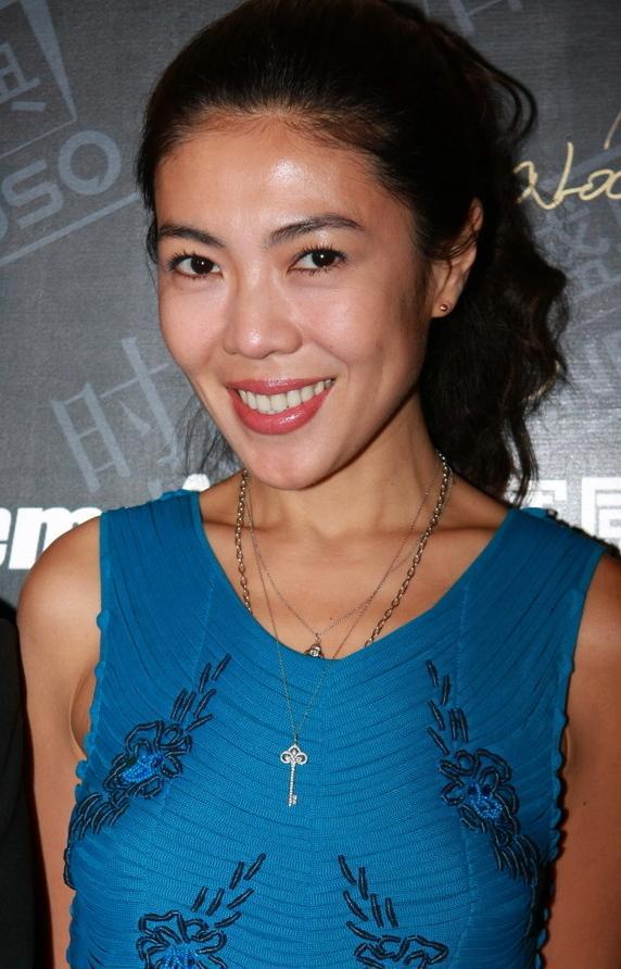 从"时尚女魔头"到"过气主编",苏芒到底经历了什么?