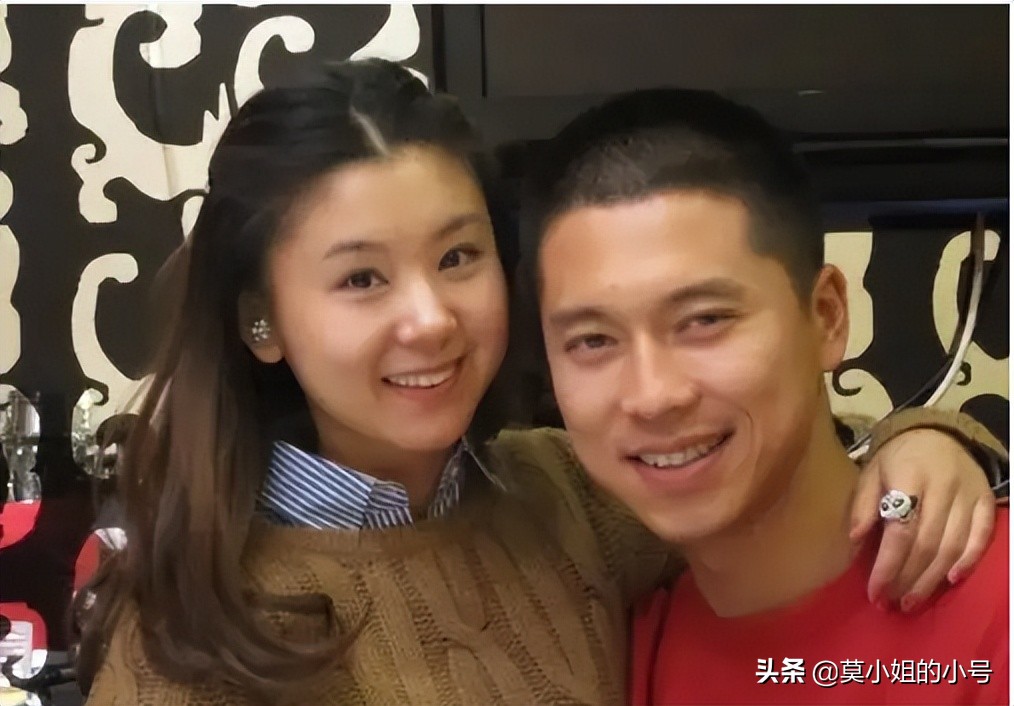 独宠爱妻，不炒绯闻，个个情史干净，这8位男星堪称娱乐圈清流