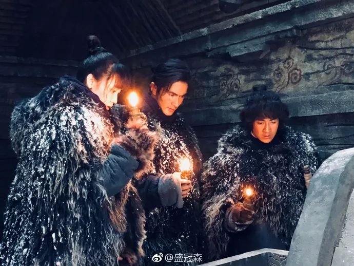 10岁因《家有儿女》出道，23岁结婚，他还是《星汉灿烂》的肖世子