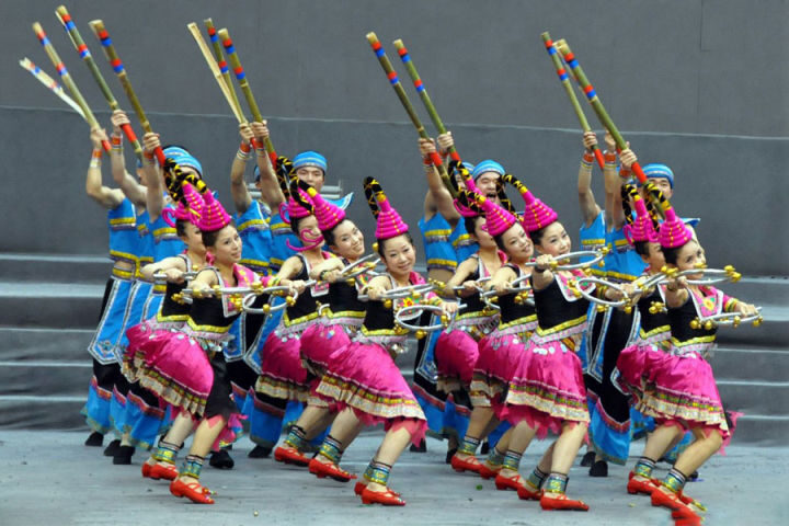 高山族服饰图片(华夏风范丨宝岛台湾的神秘民族) - 赤虎壹号