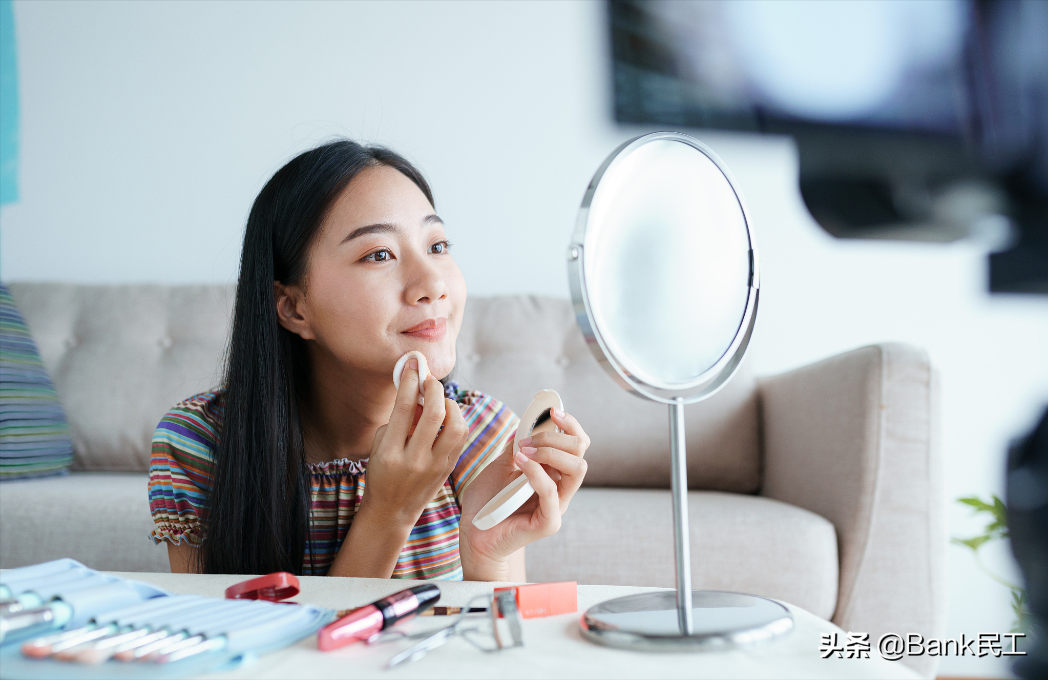 努力工作只是态度，但辛苦不一定就能赚到钱