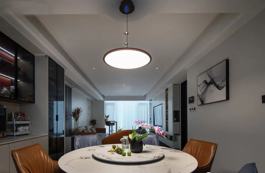 实景鉴赏｜140m²现代简约，简而不繁、光与生活