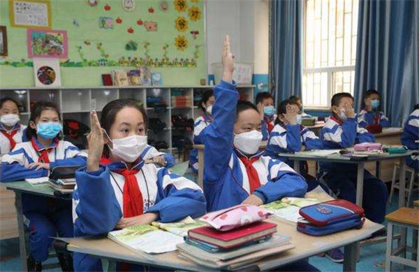 中小学寒假时间“出炉”，多地提前放假，还有一个“好消息”